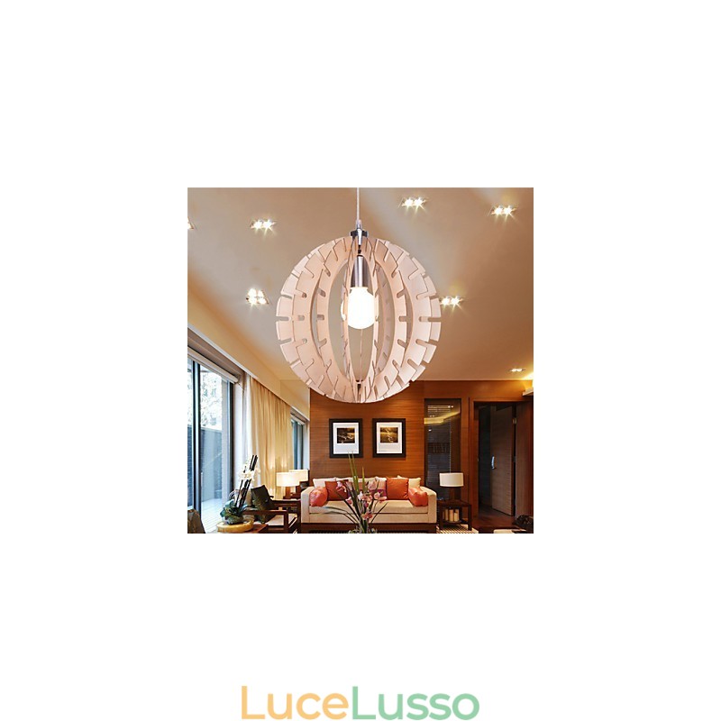 Lampadario in legno vintage Others