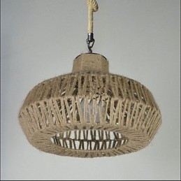 Lampadario creativo vintage, realizzato a mano.