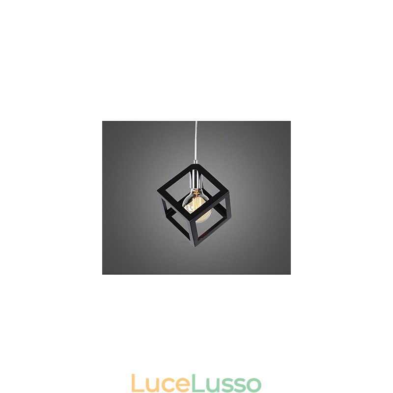 Lampadario in metallo dipinto in stile mini classico tradizionale