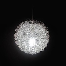 Lampada a sospensione moderna e contemporanea in metallo a forma di globo