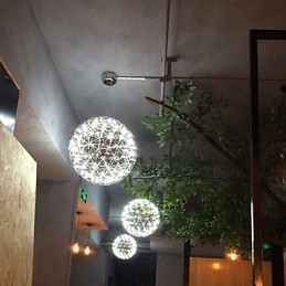 Lampadario contemporaneo creativo rotondo Droplight Lampada Luce