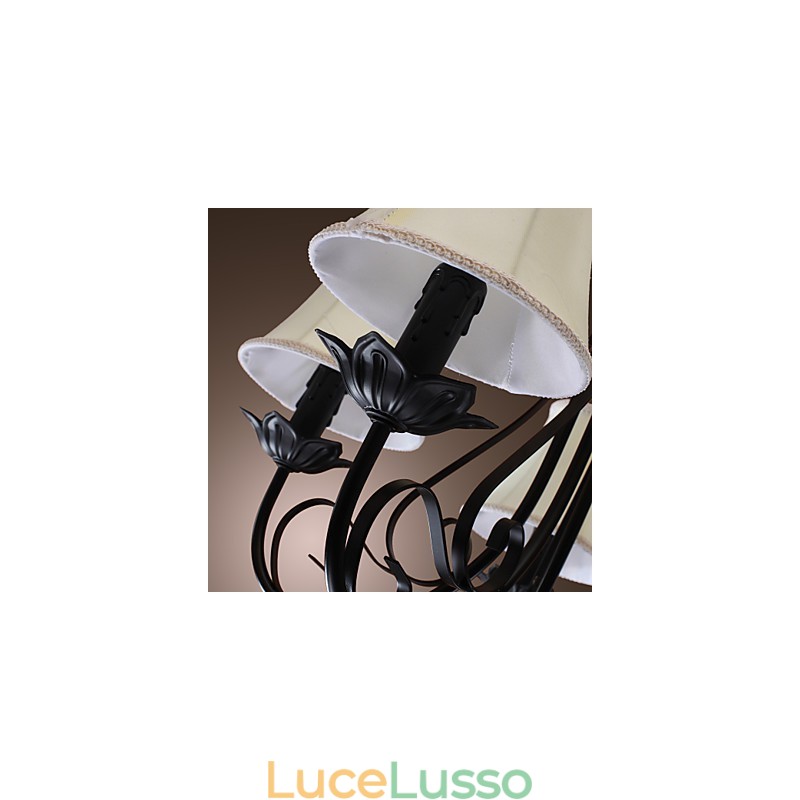 Lampadario tradizionale classico in ottone antico