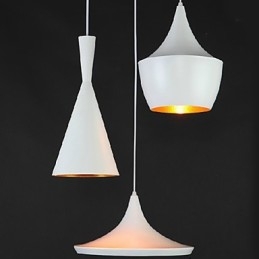 Lampada a sospensione in metallo dipinto