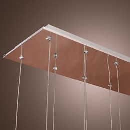 Lampada a sospensione moderna in metallo cromato e cristallo contemporaneo