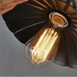 Lampadario in ferro battuto vintage con ombrello nero unico