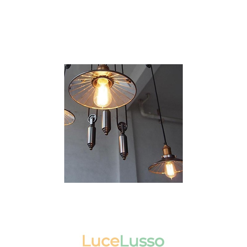 Lampadario in metallo dipinto in stile mini country vintage