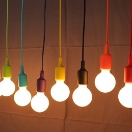 Lampadario creativo in silicone a forma di drago arcobaleno