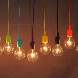 Lampadario creativo in silicone a forma di drago arcobaleno