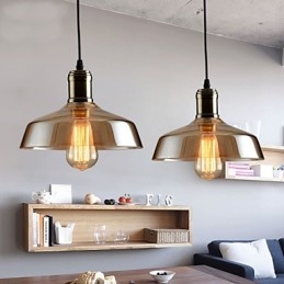 Lampada a sospensione in vetro con illuminazione retrò