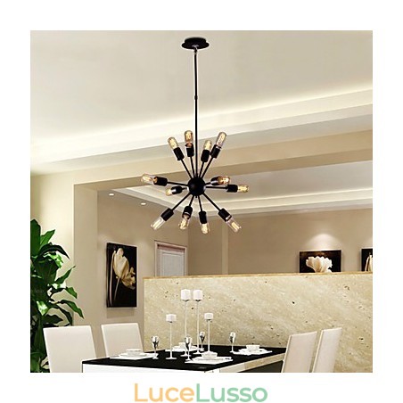 Lampadario in ferro Avant Garde con 12 luci Lampadario in ferro Avant Garde con 12 luci
