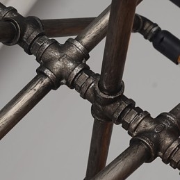 Lampada a sospensione con tubo di regolazione lungo