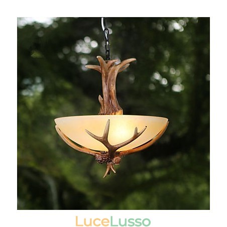 Lampade a sospensione in resina vintage Lampade a sospensione in resina vintage