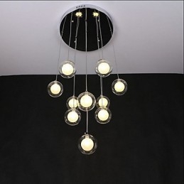 Lampade e lanterne moderne e semplici