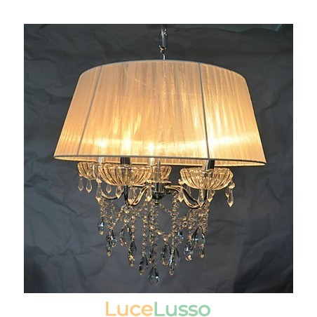 Delicato modello di sospensione chic a 5 luci con fiori Delicato modello di sospensione chic a 5 luci con fiori