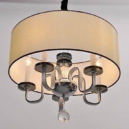 Lampada a sospensione moderna in metallo cromato e cristallo contemporaneo