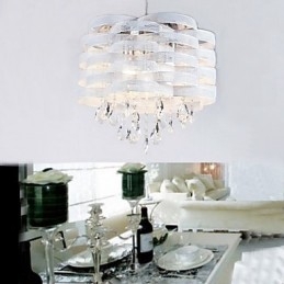 Elegante lampada a sospensione in cristallo con 3 luci
