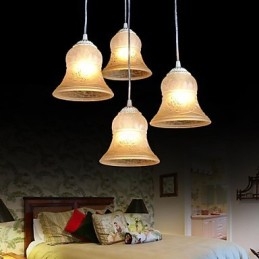 Lampadario bianco a quattro luci con paralume in vetro dorato a mano, classico retrò europeo