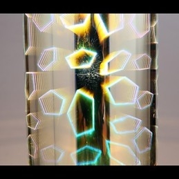 Lampada da sogno cromata con incisione laser 3 dritta