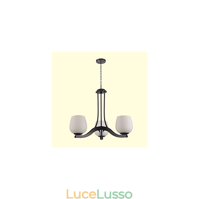 Lampadario in metallo dipinto in stile retrò classico tradizionale