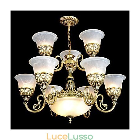 Lampadario in metallo bronzo retrò vintage classico tradizionale Lampadario in metallo bronzo retrò vintage classico tradizionale