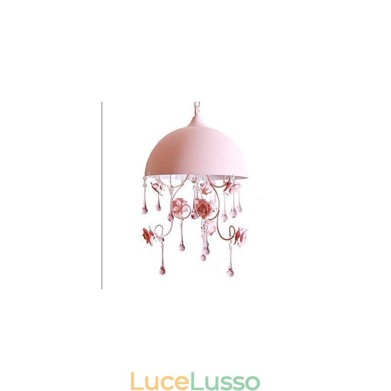 Una piccola lampada da giardino di rose rosa, lampada da principessa in ferro