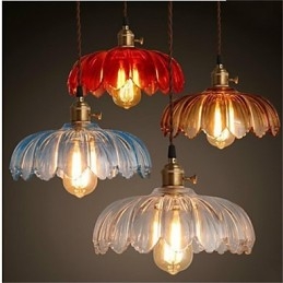 Il lampadario in vetro con fiori retrò Old Shanghai con cappuccio in rame