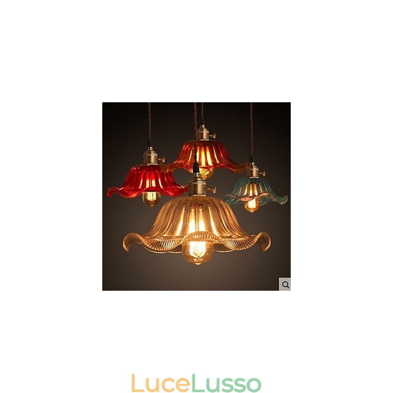 Il lampadario in vetro con fiori retrò Old Shanghai con cappuccio in rame