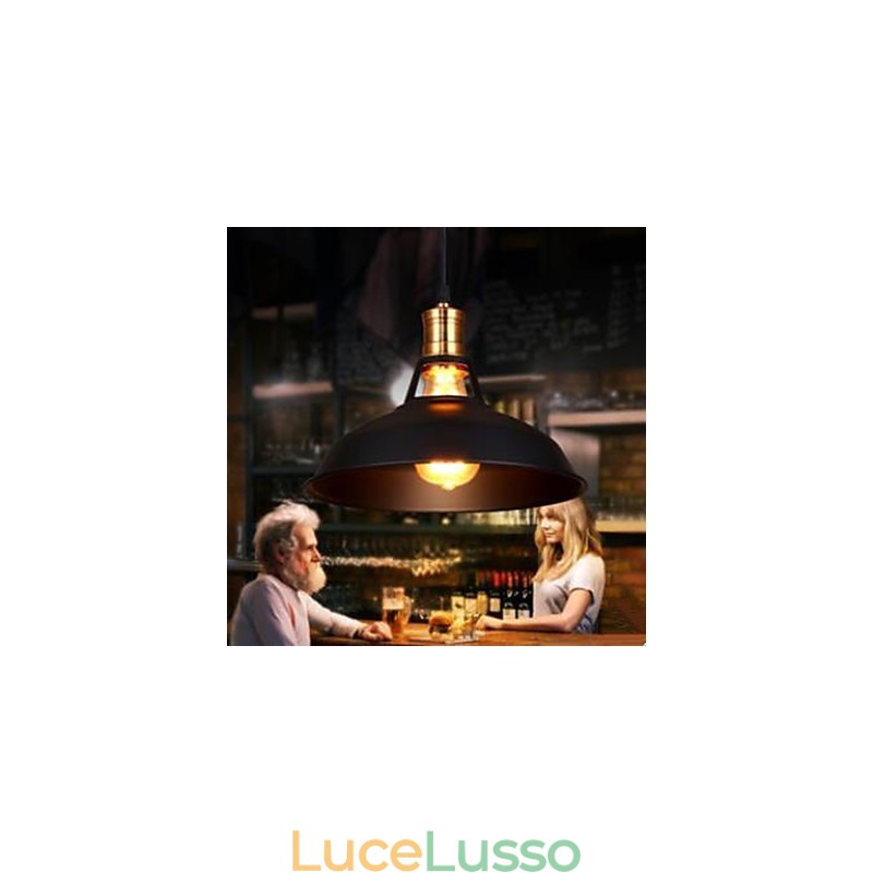 Restaurare i modi antichi Lampadario in bronzo lavorato a contratto in ferro battuto