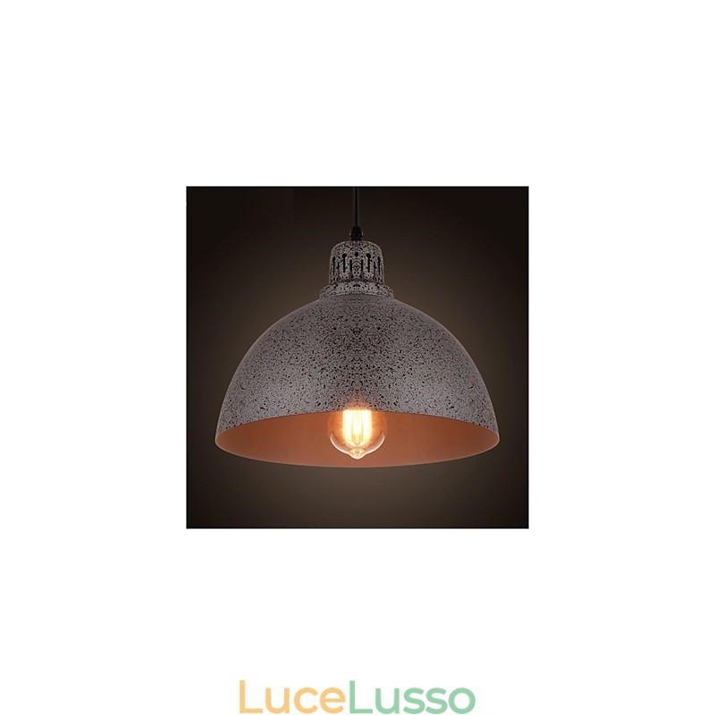 Lampada a sospensione vintage in metallo con una luce