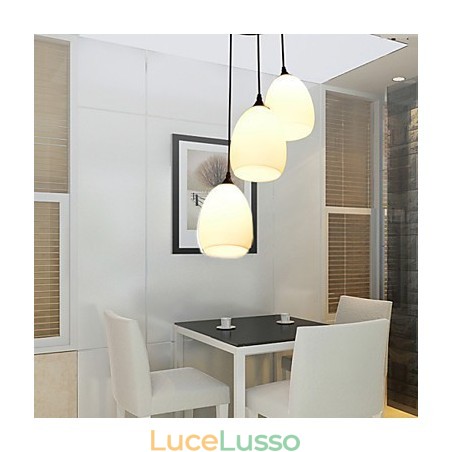 Lampadario a forma di palla di vetro creativa contemporanea e contratta Lampadario a forma di palla di vetro creativa contemporanea e contratta