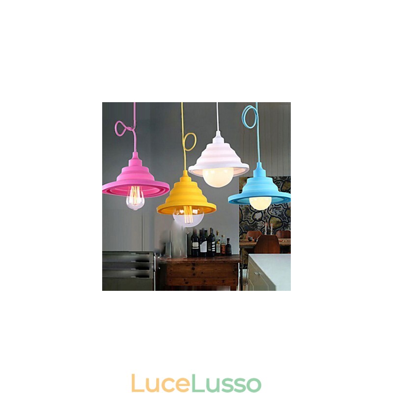 Lampade a sospensione moderne contemporanee in plastica