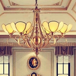 Lampadario in metallo ottone rustico classico tradizionale