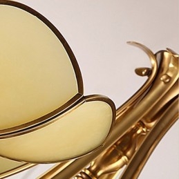 Lampadario in metallo ottone rustico classico tradizionale