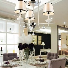 Lampadario moderno contemporaneo in metallo cromato e cristallo