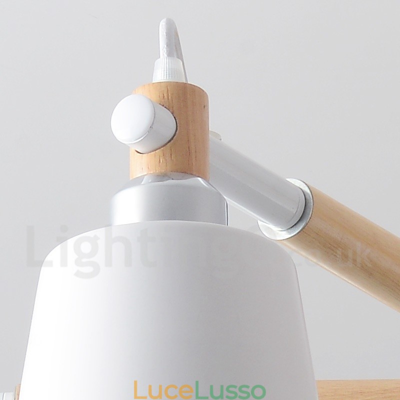Lampadario moderno contemporaneo in legno a 3 luci
