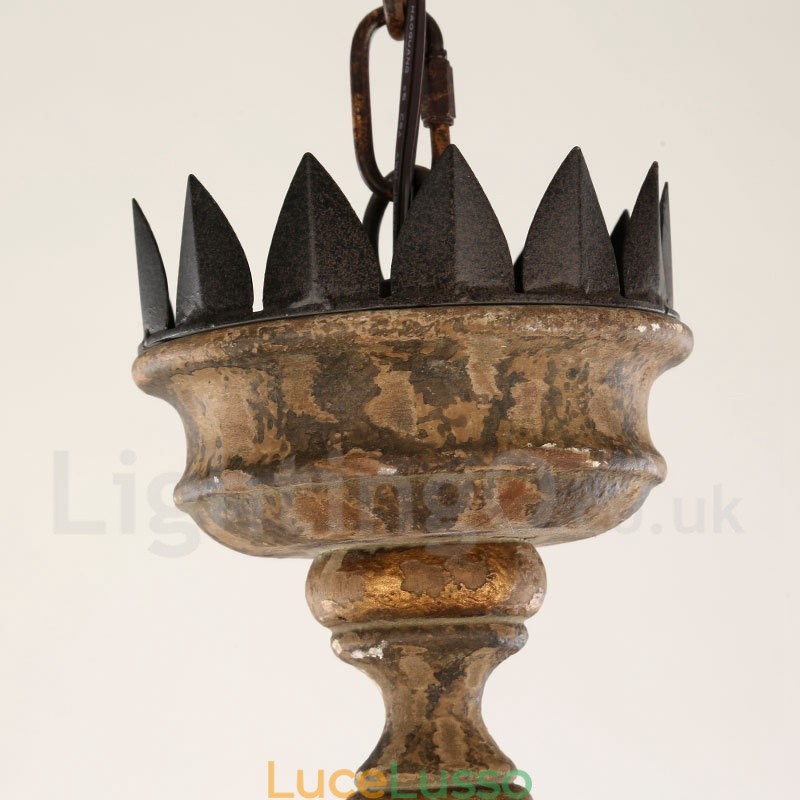 Lampadario vintage in legno a 6 luci