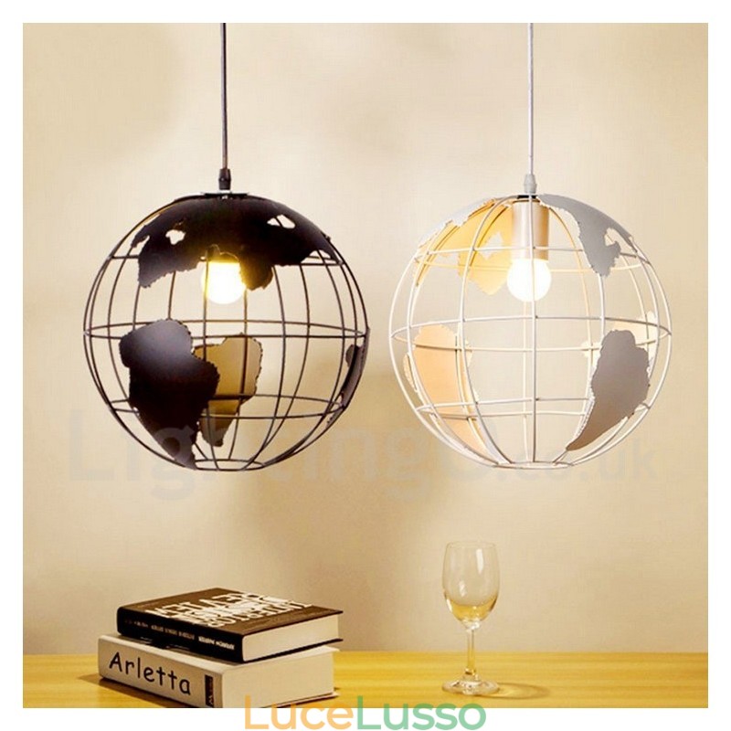 Lampada a sospensione in metallo a forma di globo vintage country