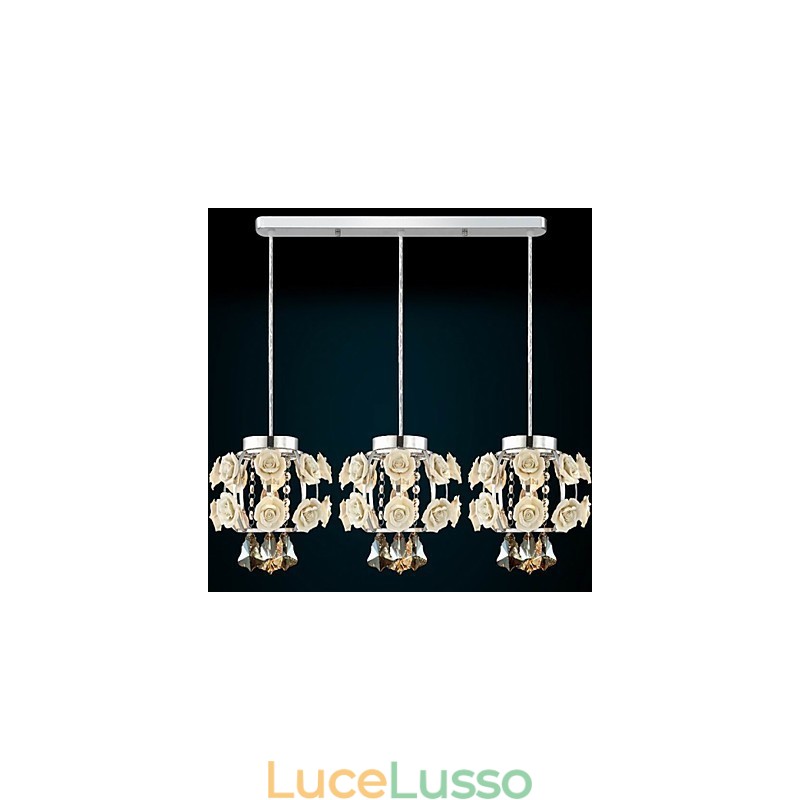 Lampadario a sospensione con fiori e cristalli