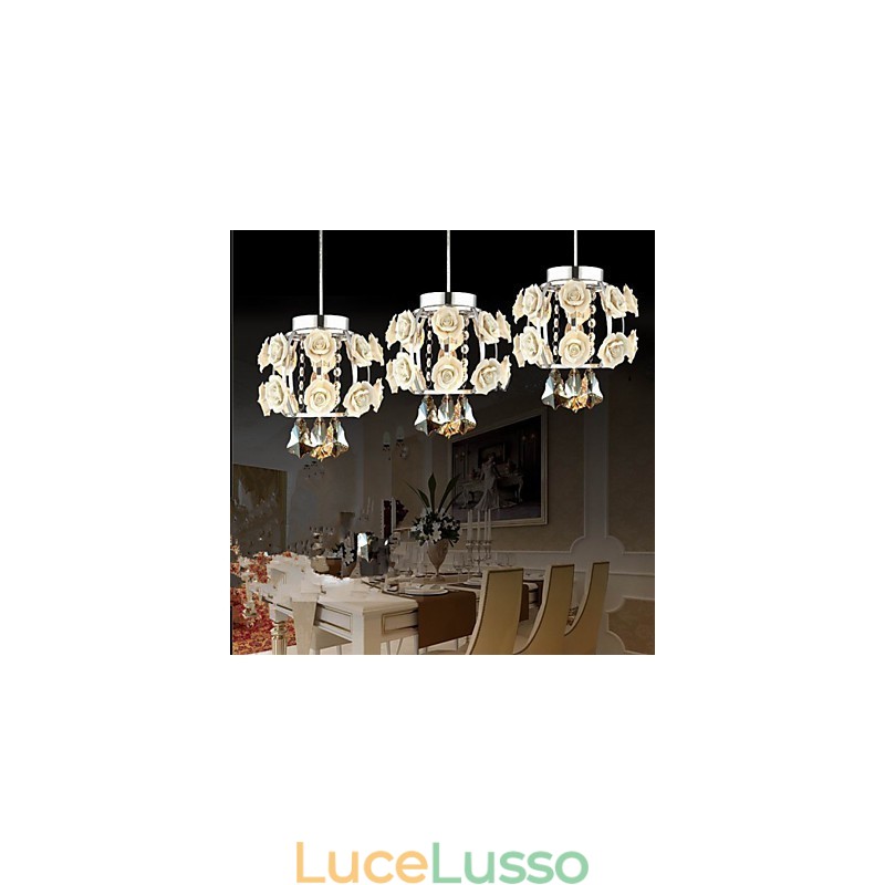 Lampadario a sospensione con fiori e cristalli