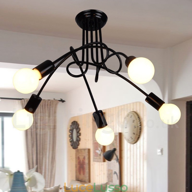 Lampadario a 5 luci in metallo nero Country