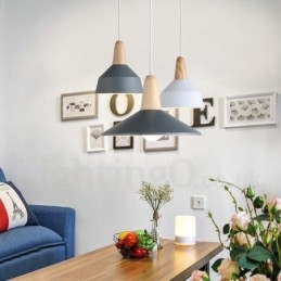 Lampada a sospensione moderna contemporanea in legno e metallo multicolore