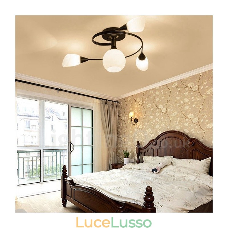 Lampadario rustico Lodge integrato a 4 luci con paralume in vetro