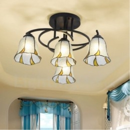 Lampadario in metallo con 4 luci in stile mediterraneo integrato per vasca da bagno