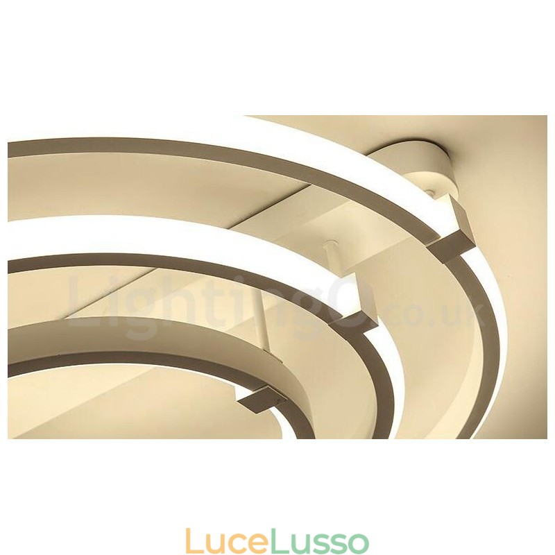 Lampadario moderno contemporaneo a 3 anelli