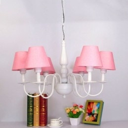 Lampadario tradizionale classico in metallo integrato