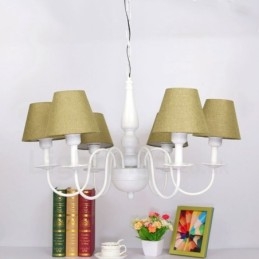 Lampadario tradizionale classico in metallo integrato