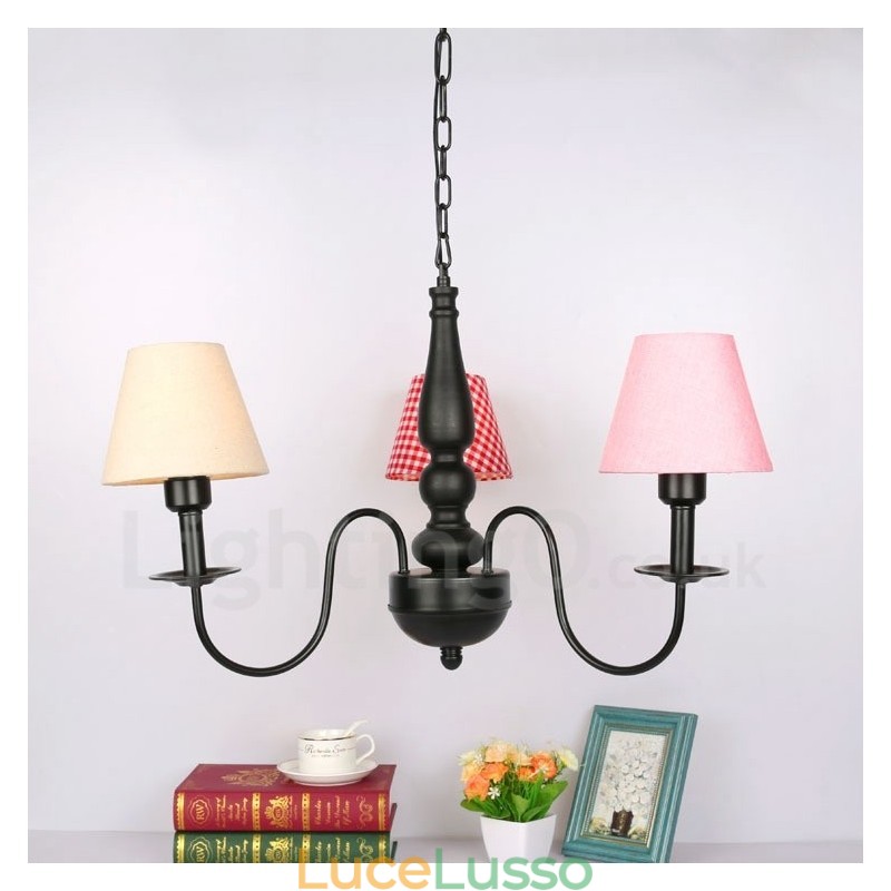 Lampadario tradizionale classico in metallo integrato a 3 luci