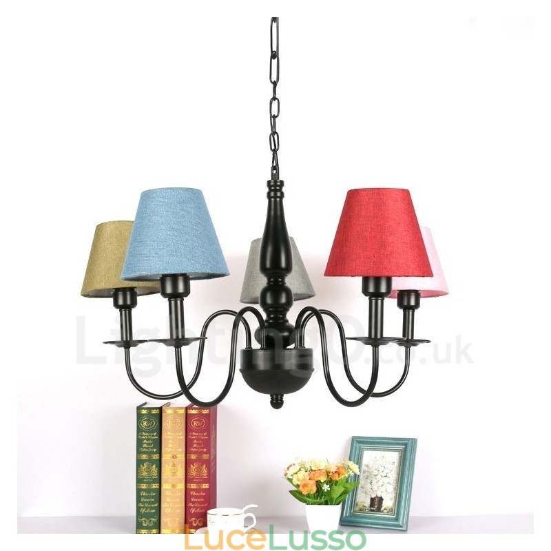 Lampadario in metallo integrato in stile mediterraneo