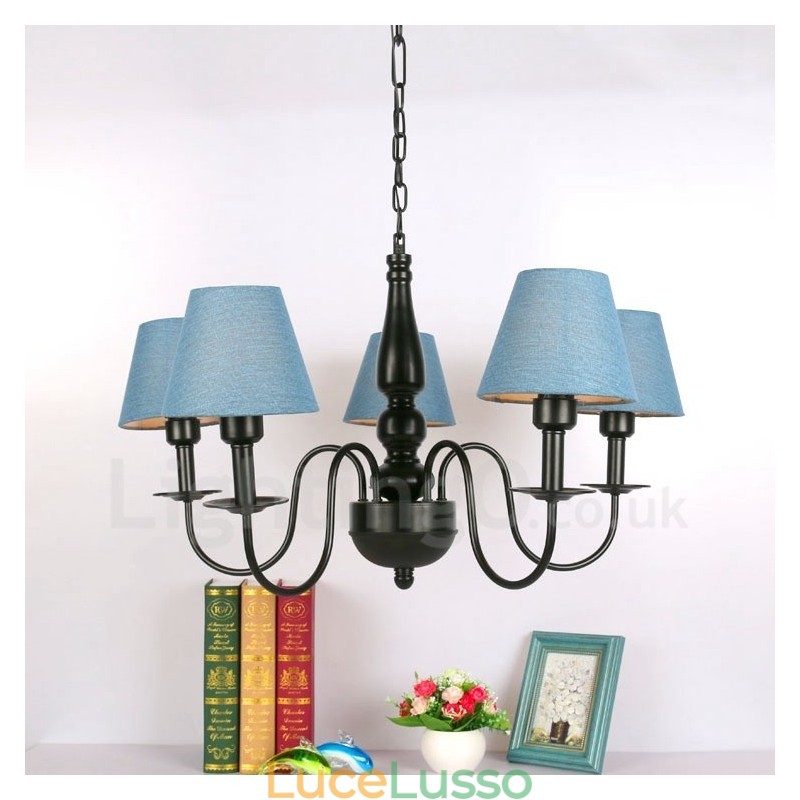 Lampadario in metallo integrato in stile mediterraneo