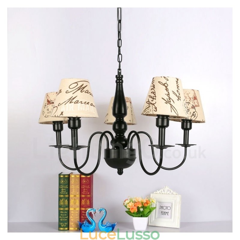 Lampadario in metallo integrato in stile mediterraneo